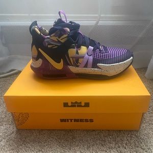 Kids lebrons witness